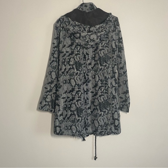 RD Style Snakeskin Print Long Rain Jacket Size Large - Picture 2 of 12